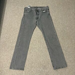 Men’s 33x32 Gray Levi’s